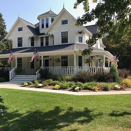Greenway House Bed And Breakfast Green Lake Exterior photo