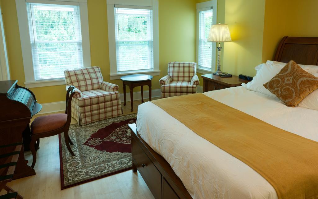 Greenway House Bed And Breakfast Green Lake Exterior photo