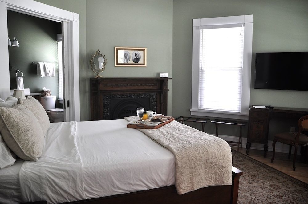 Greenway House Bed And Breakfast Green Lake Exterior photo