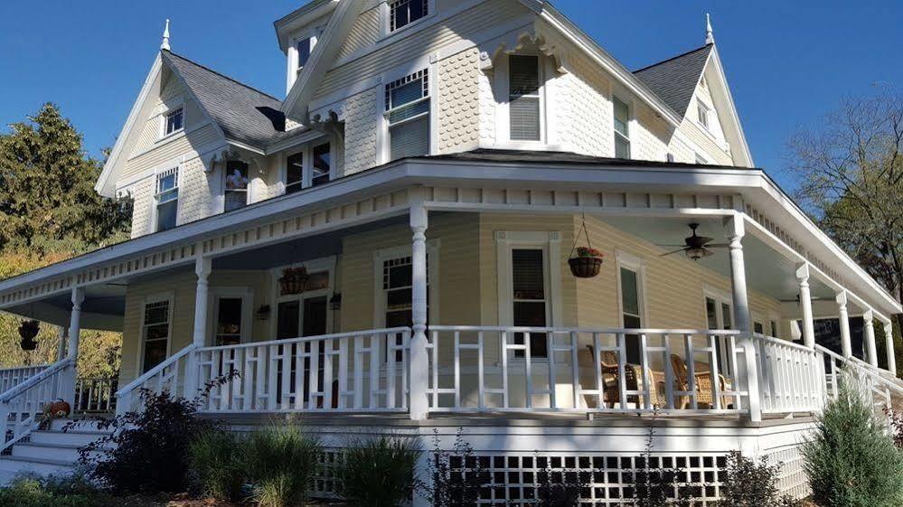 Greenway House Bed And Breakfast Green Lake Exterior photo