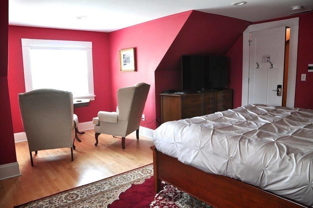 Greenway House Bed And Breakfast Green Lake Exterior photo