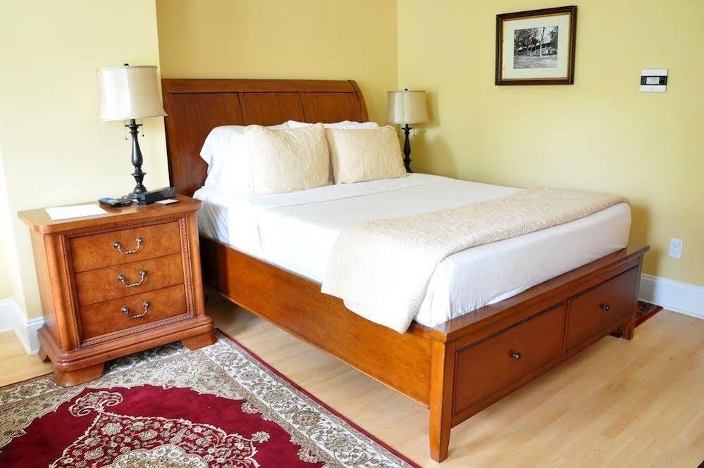 Greenway House Bed And Breakfast Green Lake Exterior photo